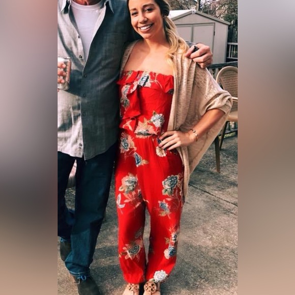 Jumpsuit. Size small - Picture 1 of 2